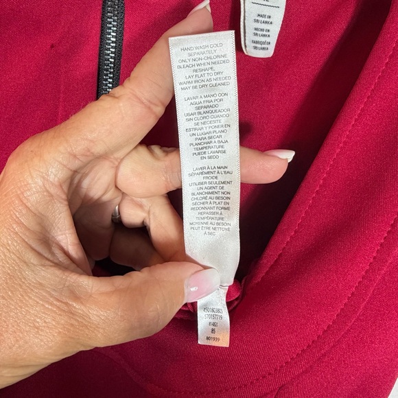 White House Black Market Red Sheath Dress W/Slimming Waist Detail, Size 12. NWOT - Picture 8 of 13